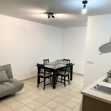 Charmant T2 Calme Proche Frontiere Suisse Saint-Julien-en-Genevois Exterior photo